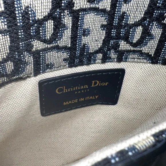 Authentic DIOR Saddle Oblique Belt Bag - Picture 5 of 16